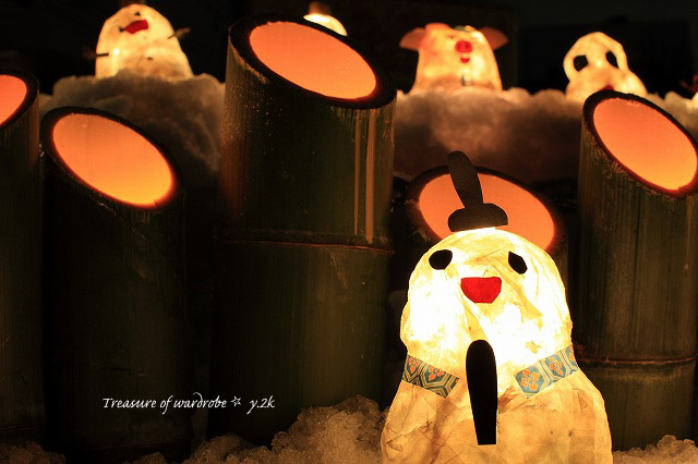 毎年、雪が運ばれた夜におこなわれる子供達の行灯